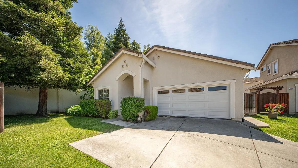 Building Photo - 5037 Donatello Ct