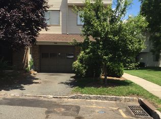 807 Orchard Meadows Dr #407, Union, NJ 07083