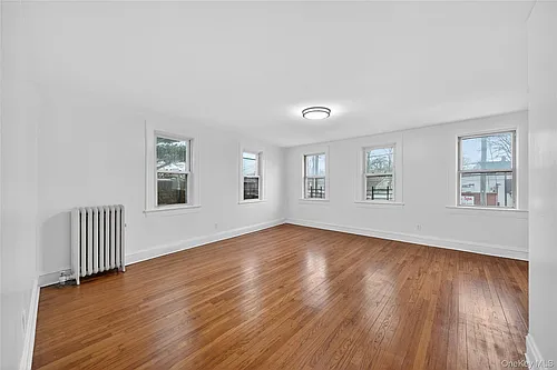 2092 Grand Ave #2 Photo 1