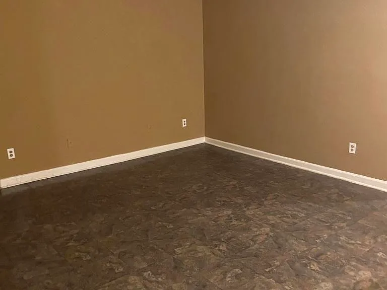 5133 Galbraith Cir — Photo 15