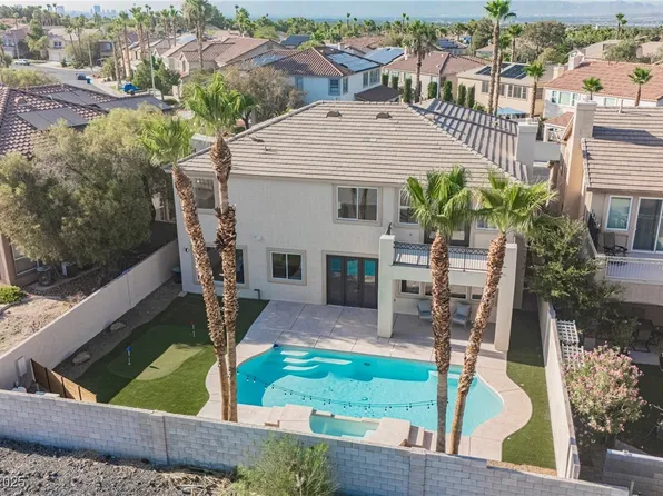 1811 Country Meadows Dr, Henderson, NV 89012