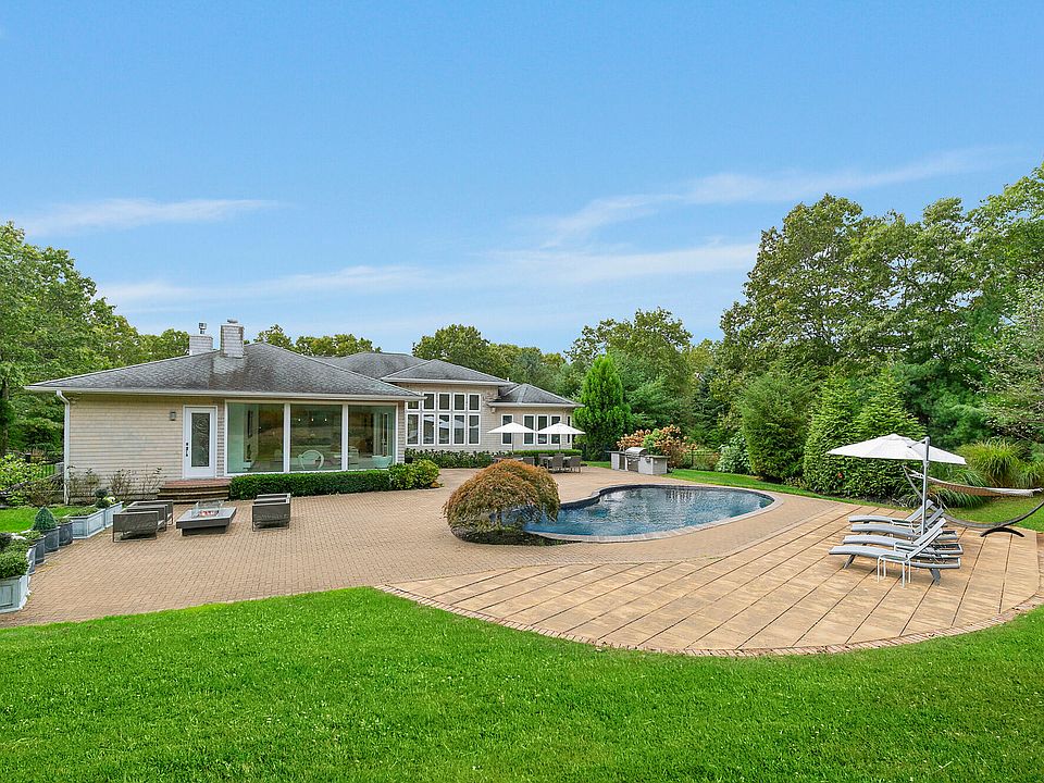 1st image of 162 Chardonnay Dr