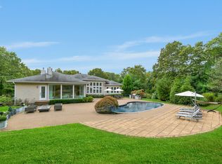 162 Chardonnay Dr, East Quogue, NY 11942