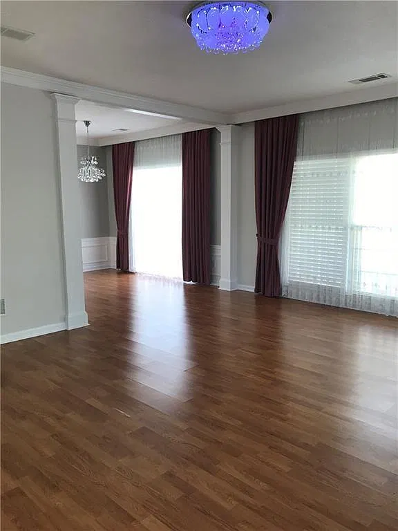 3 bed, 2.5 bath, 1940 sqft, $2,600 — Photo 4