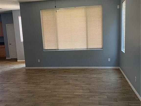 4th image of 9495 Whitewater Crest Ct