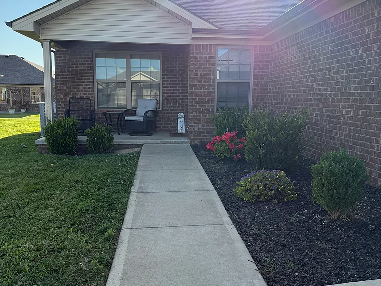 434 Beacon Dr #1A — Photo 1