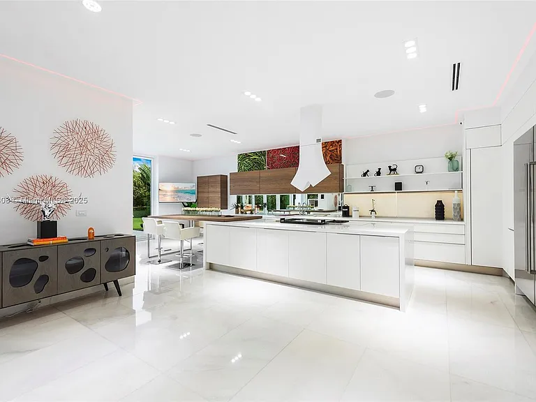 7450 SW 102nd St — Photo 12