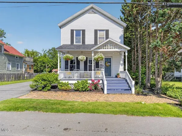 12 Van Dorn Street, Saratoga Springs, NY 12866