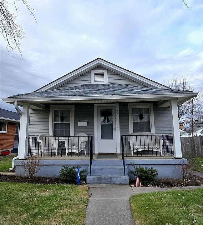1st image of 909 Weng Ave