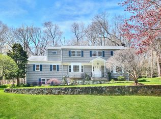 35 Pumpkin Hill Rd, Westport, CT 06880