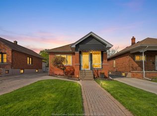 1515 Parent Ave, Windsor, ON N8X 4J8
