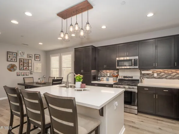 179 Stonegate Rd, Camarillo, CA 93010