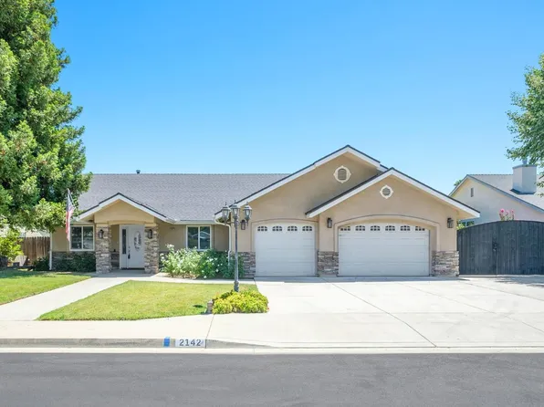 2142 Austin Ave, Clovis, CA 93611