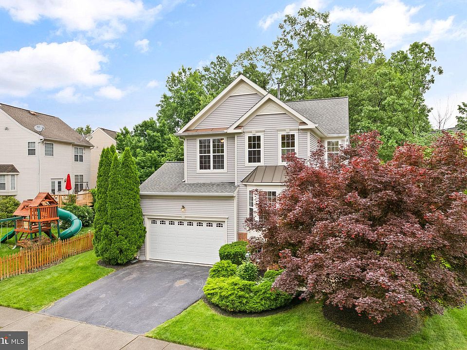 26172 Rachel Hill Dr, Chantilly, VA 20152 | Zillow