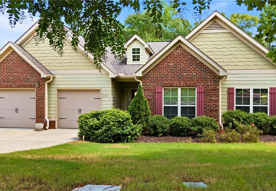 1st image of 1101 Hampstead Ln
