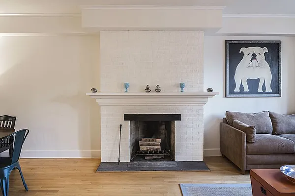 Sold by Stribling | media 9