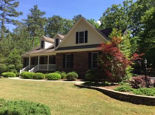 1230 E Massachusetts Ave, Southern Pines, NC 28387