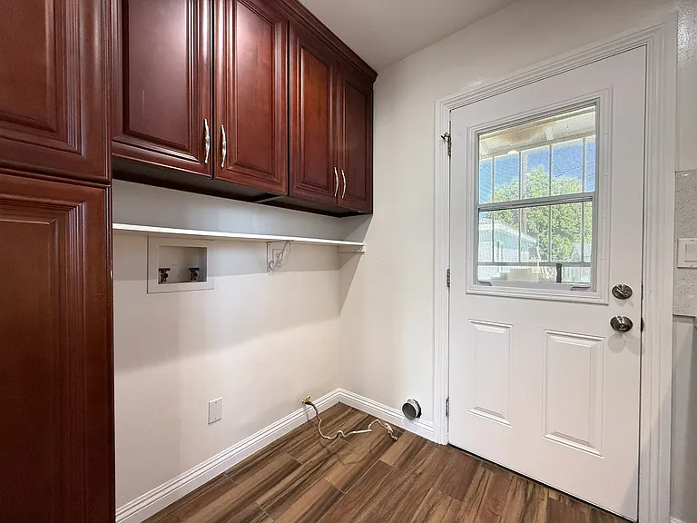 3132 Doolittle Ave — Photo 8