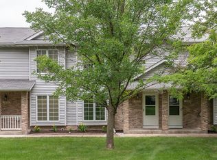 1935 Earl Rd, Iowa City, IA 52246