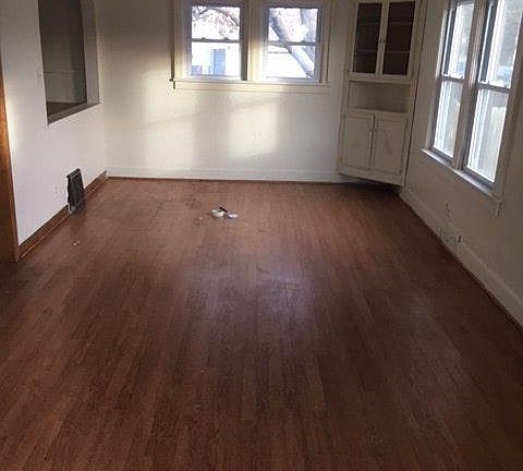 4th image of 926 11th Ave S
