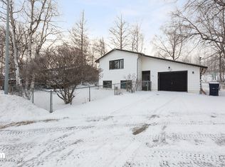 954 S Lucas Way, Palmer, AK 99645