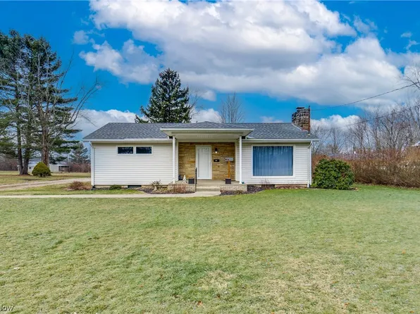 8853 Schubert Ave NE, Alliance, OH 44601