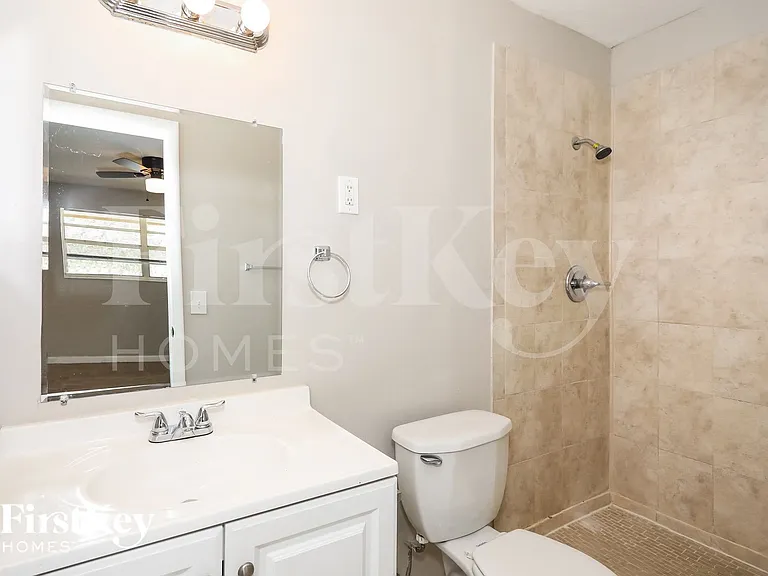 1291 NW 60th Ave — Photo 11