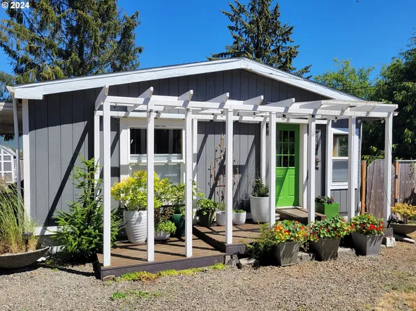 12855 Hayes Dr, Nehalem, OR 97131