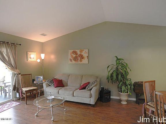 4th image of 7119 E Cannon Place Dr