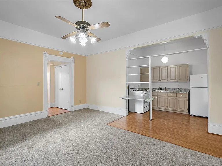 1231 Park Ave #C — Photo 7