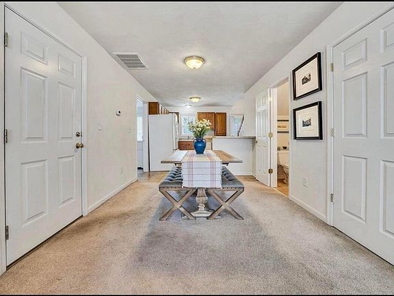 3rd image of 6713 Woodcreeper Dr