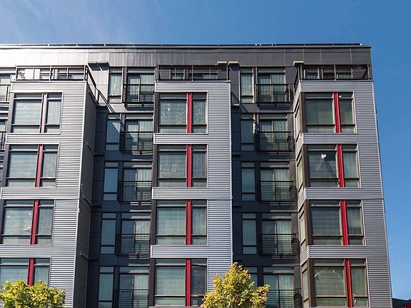 2nd image of 4737 Roosevelt Way #415
