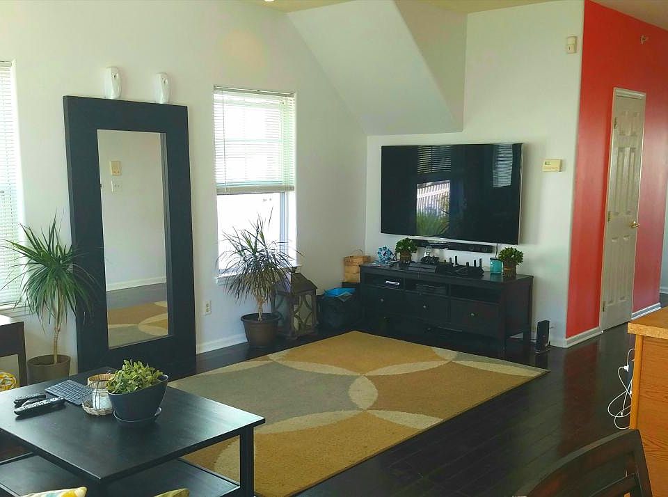 1st image of 7013 Catamaran Way