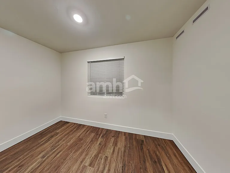 4072 Alameda Creek Ave — Photo 12