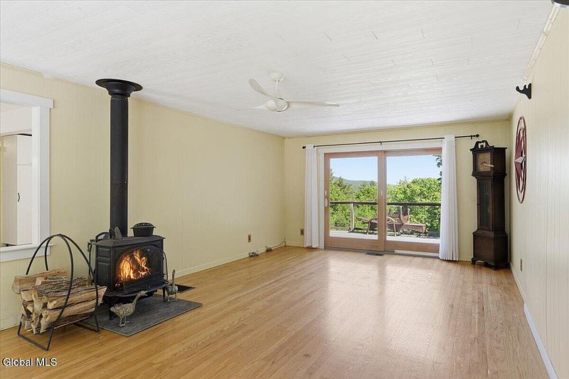5th image of 331 Ashley Hill Road