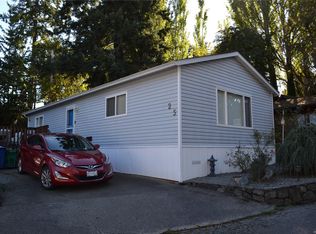 1201 Craigflower Rd #25, New Songhees 1a, BC V9A2X9