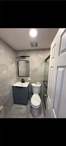 1 bed, 1.0 bath, $2,000 — Photo 4