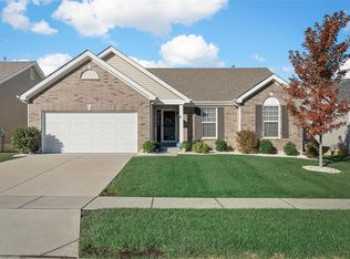 1346 Woodgrove Park Dr, O'Fallon, MO 63366