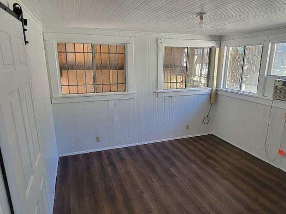 5th image of 722 Aragon Ave