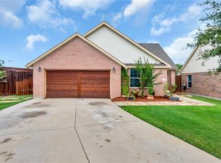 170 Angus Dr, Aubrey, TX 76227