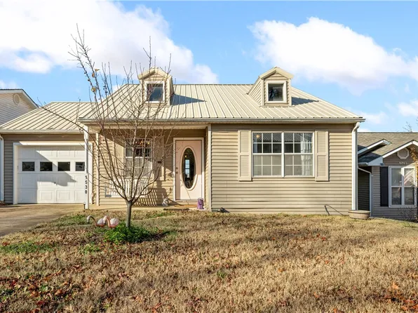1530 Summerhill Ct, Harrison, AR 72601