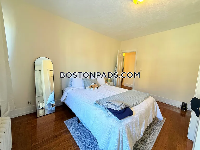 452 Park Dr #4 — Photo 10