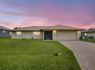 17556 Laurel Valley Rd, Fort Myers, FL 33967