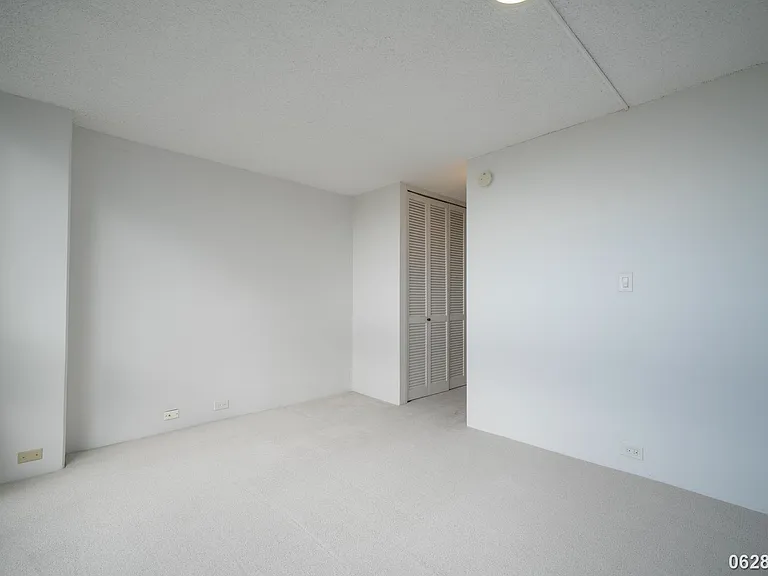 1212 Punahou St #3305 — Photo 25