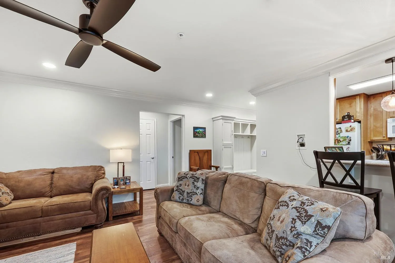225 Burt Street #9 - Photo 8