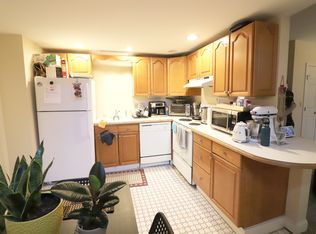 1090 Beacon St APT G3, Brookline, MA 02446