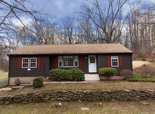 575 Maple Shade Rd, Middletown, CT 06457