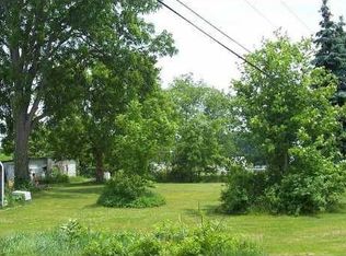 52086 Portage Rd, South Bend, IN 46628