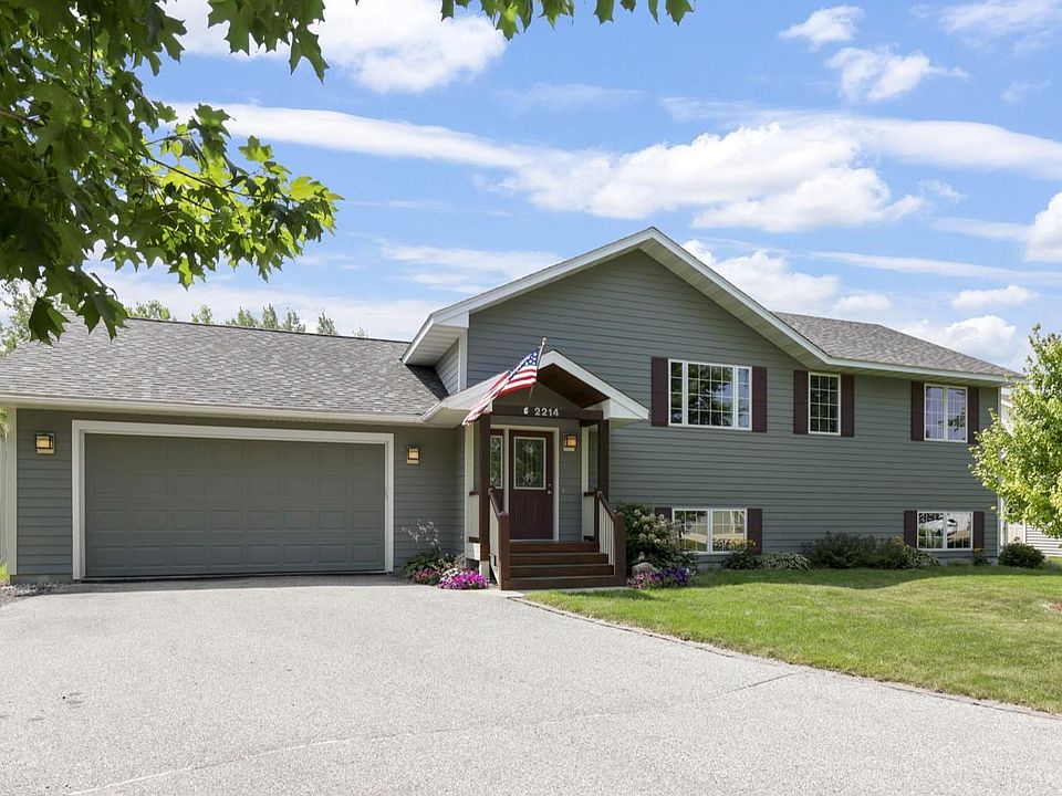 1st image of 2214 Greenfield Dr E