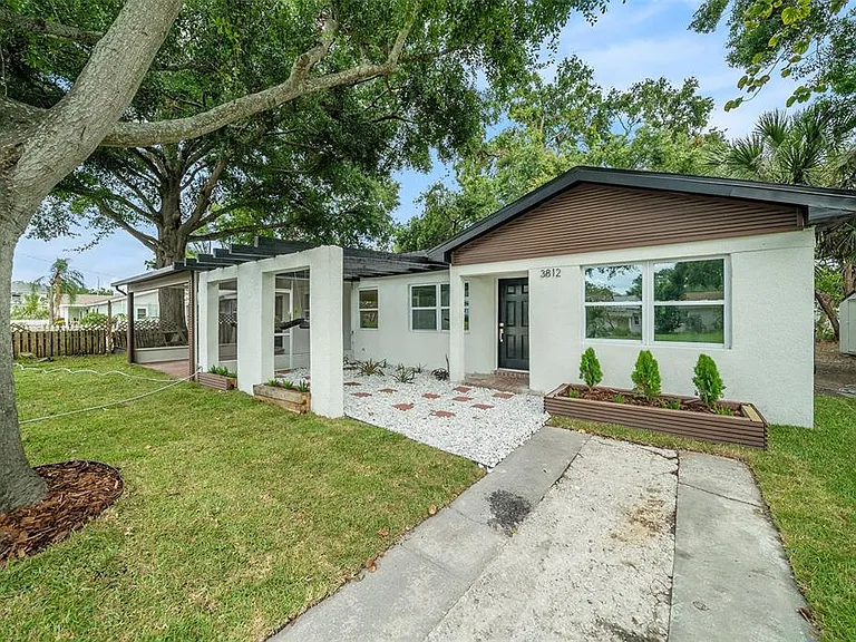 3812 W Rogers Ave — Photo 1